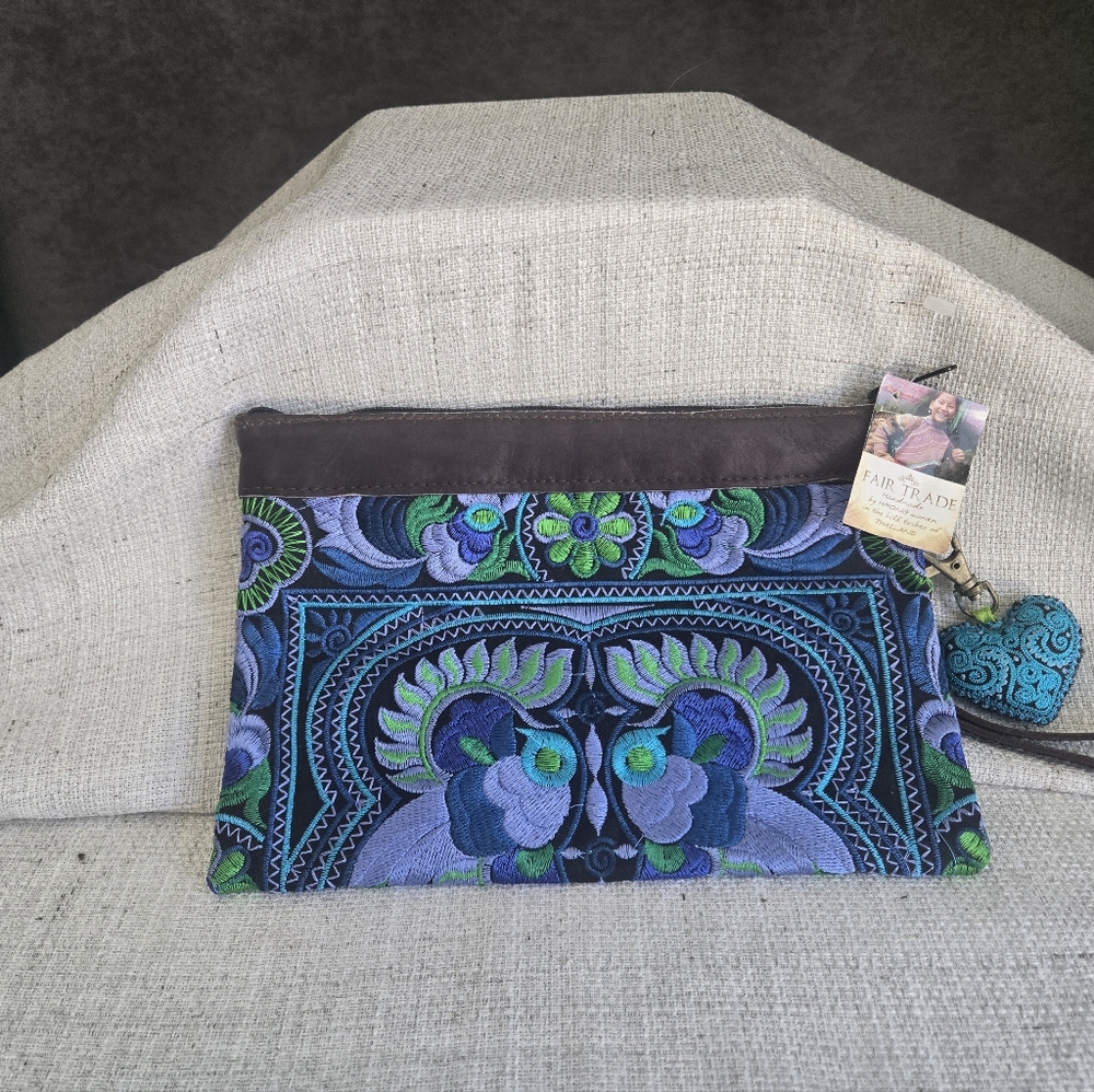 Embroidered Blue & Green Floral Zip Clutch